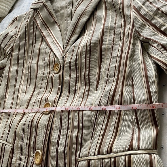 LAFAYETTE 148 striped suit fall colors Jacket size 2 Shorts size 4 linen blend - Picture 14 of 15